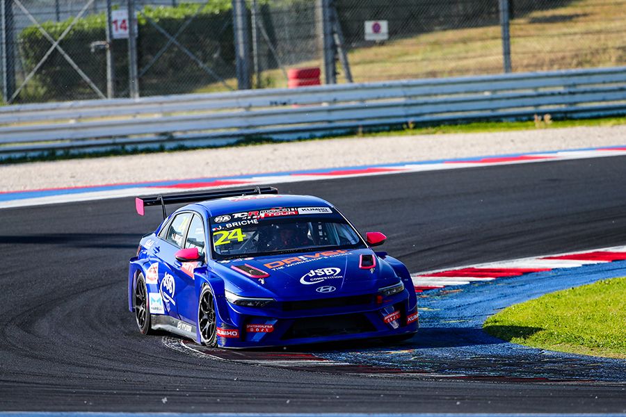 Briché excluded from qualifying following technical checks