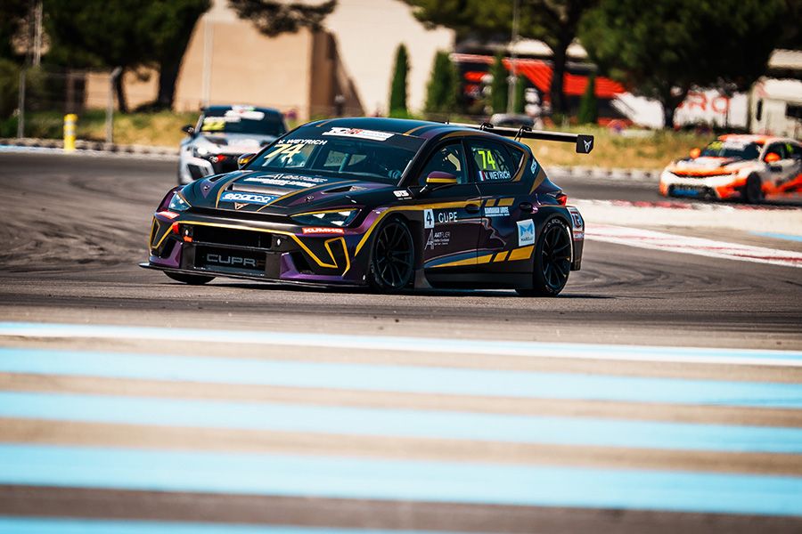 World Tour debut for Gilles Chauvin and Victor Weyrich