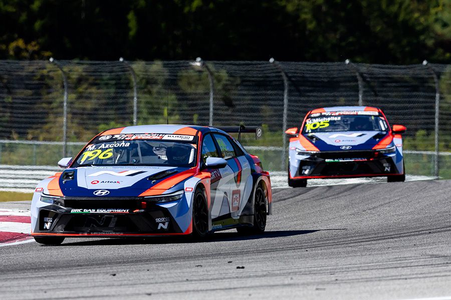 Azcona and Park happy with pace but suspect there’s more to come tomorrow