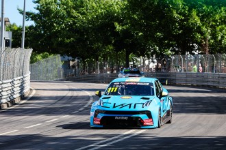 Cyan Racing's domination continues with Björk and Ma