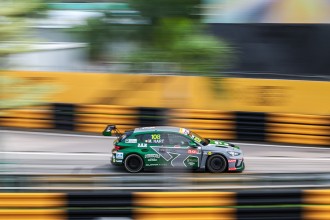 Max Hart chasing 2026 TCR World Tour start