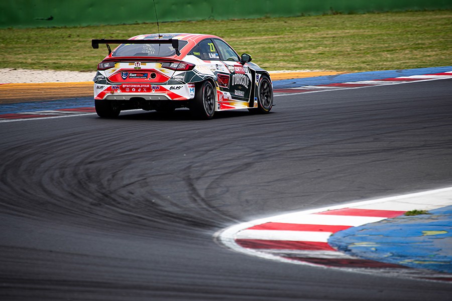 Impressive performance in practice for Ruben Volt