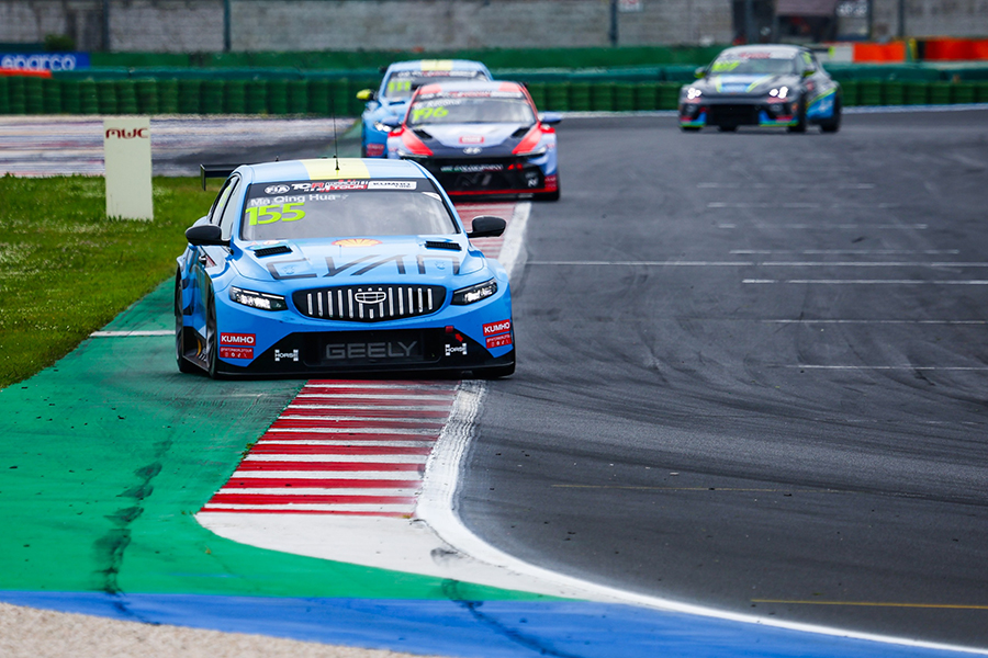 Ma Qing Hua scores Geely&rsquo;s maiden win on its second race