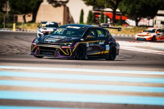 World Tour debut for Gilles Chauvin and Victor Weyrich