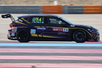 Victor Weyrich leads French drivers&rsquo; clean sweep in FP1